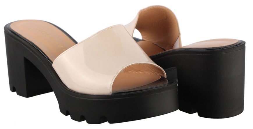 Женские босоножки на каблуке Lottini 22102 40 размер