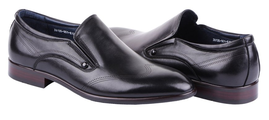 Чоловічі туфлі класичні buts 19896 41 розмір