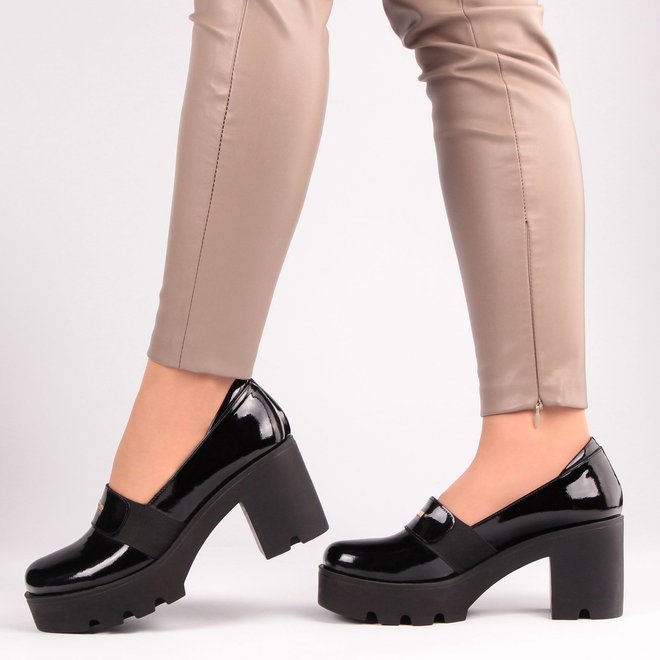 Женские туфли на каблуке Lottini 22354 38 размер