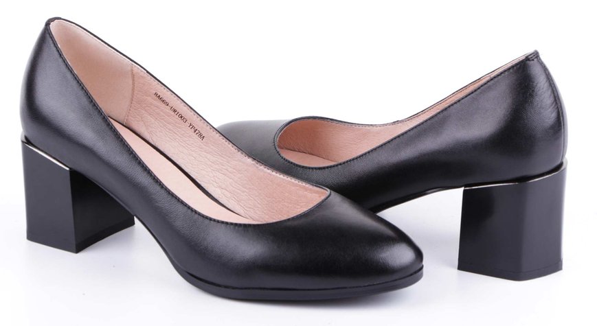 Жіночі туфлі на підборах Geronea 19944 37 розмір