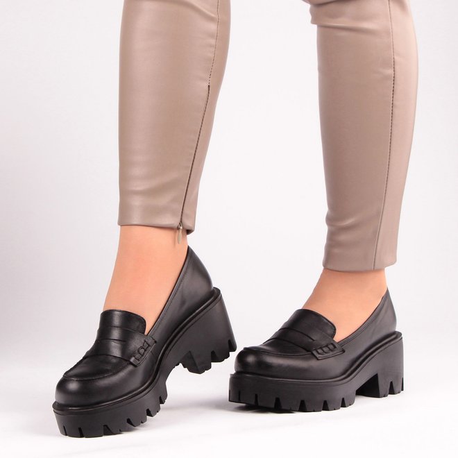 Женские туфли на каблуке Lottini 2612 37 размер