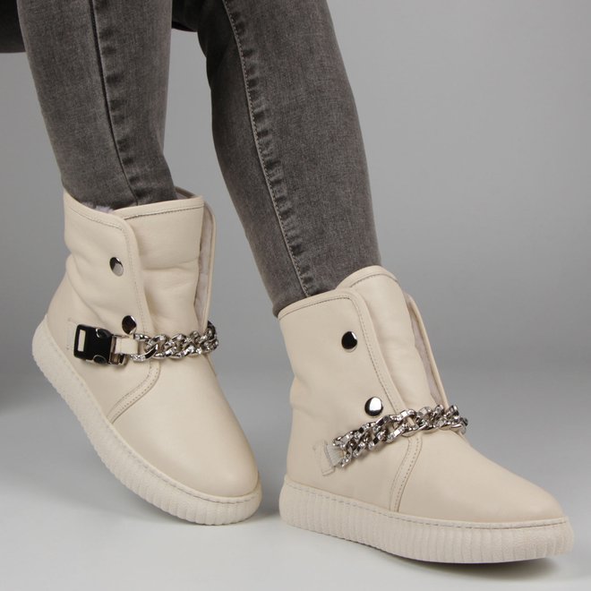 Жіночі зимові черевики на низькому buts 197477 40 розмір