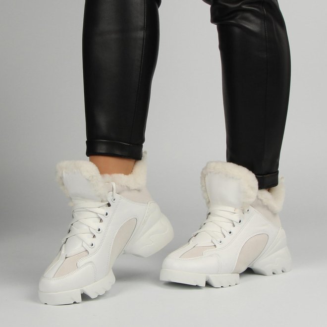 Жіночі зимові кросівки buts 196692 40 розмір